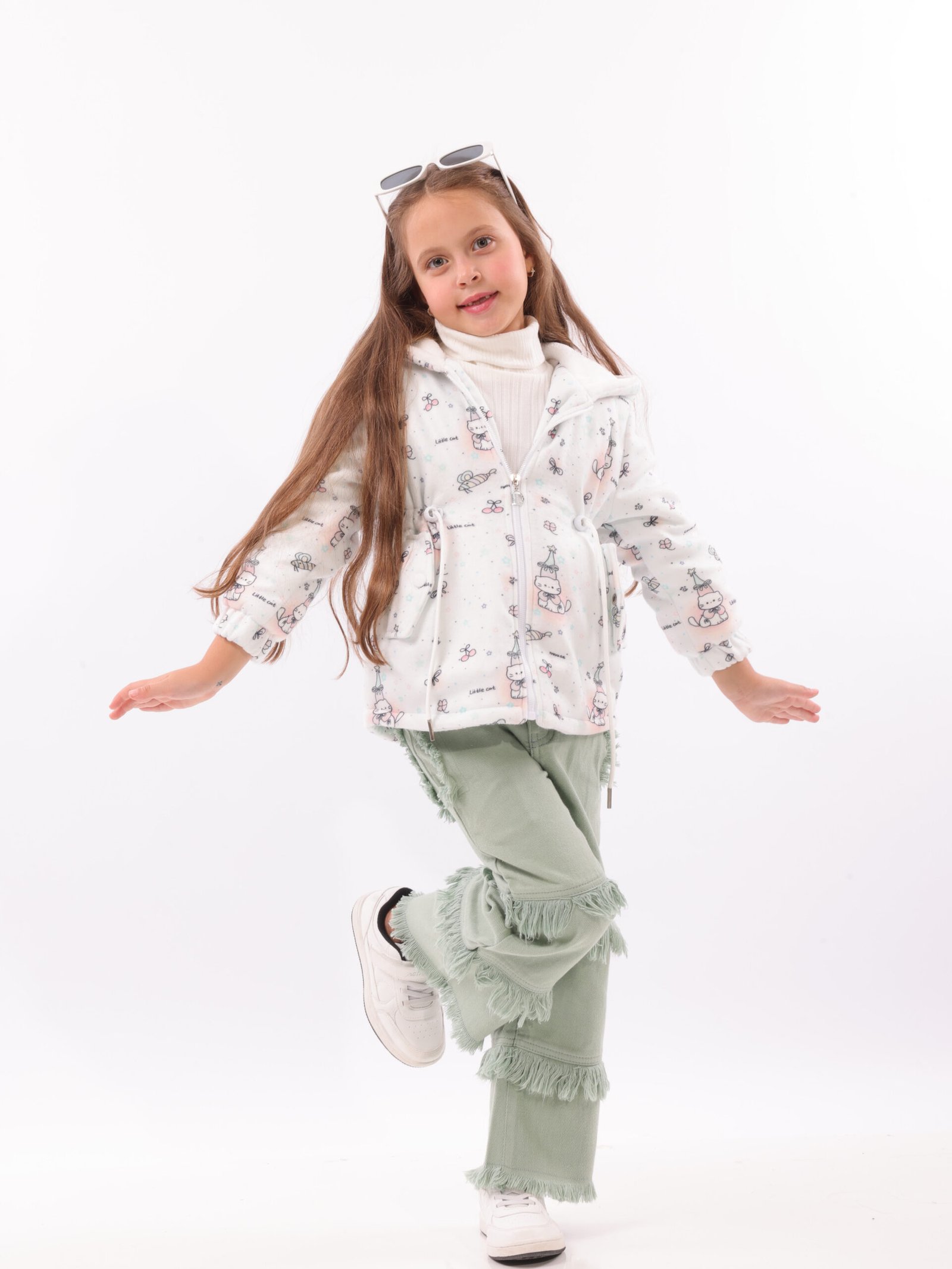 0F5A9762-new Girls Jacket 261073 - Image 1